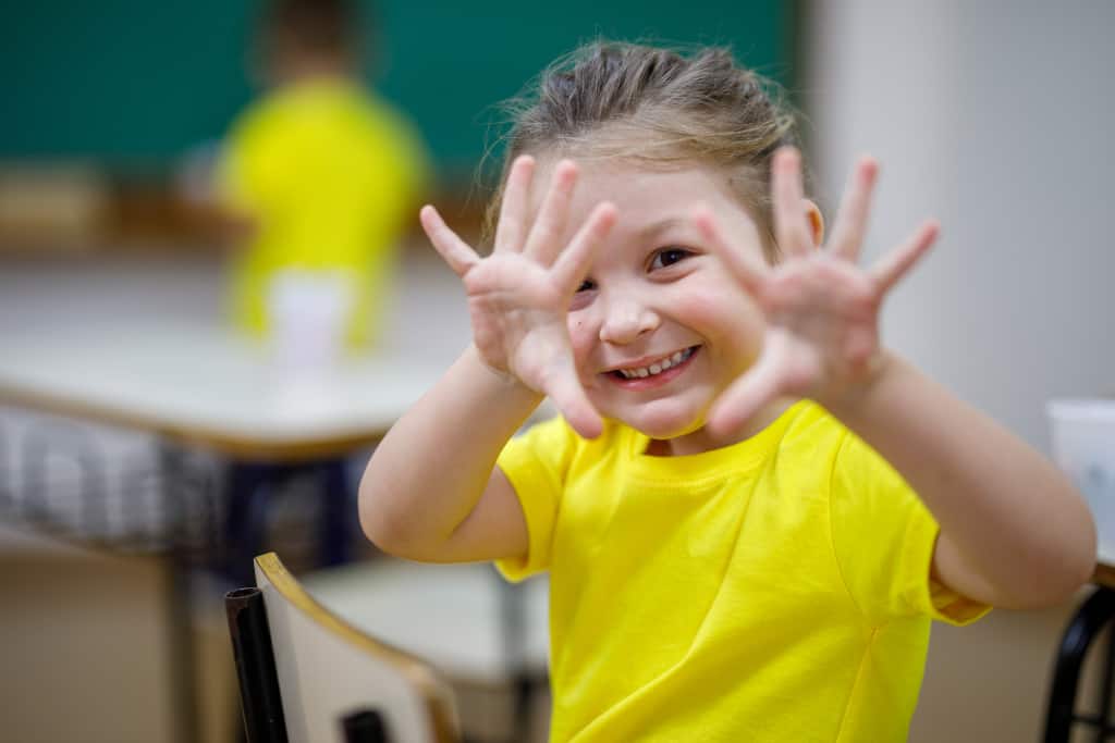 Fingerspiele Kindergarten und Krippe