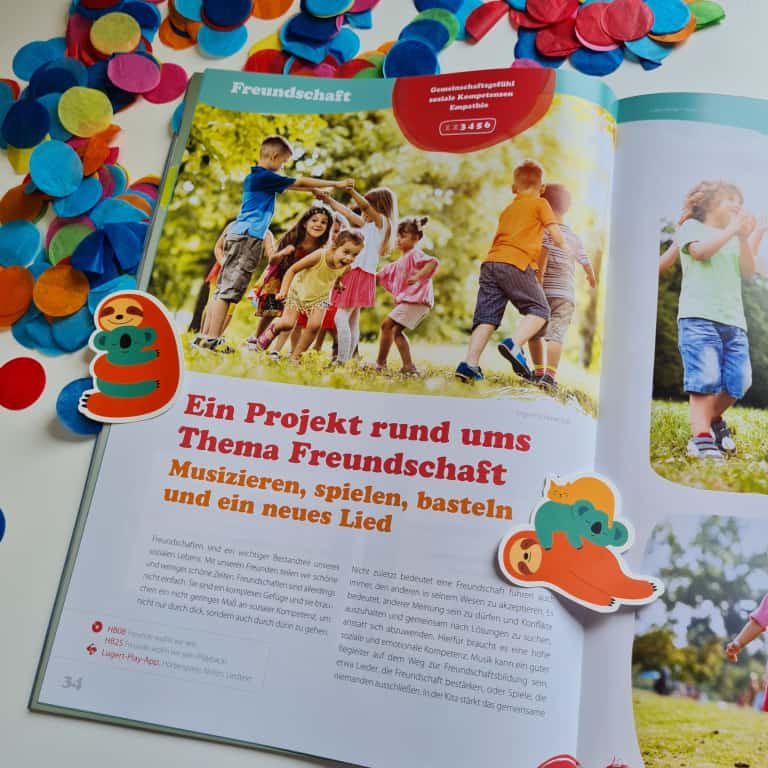  Foto zu Thema Freundschaft Kindergarten - Kindergarten - Lugert Verlag 
