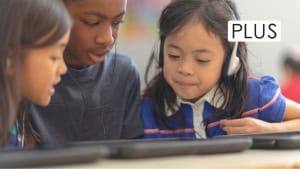 Schuelerinnen-gestalten-Musik-mit-KI-Tools